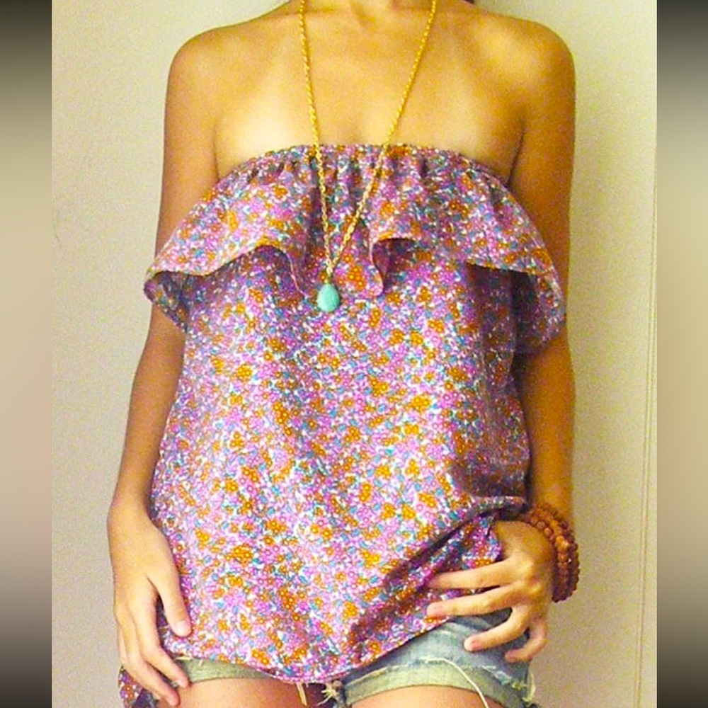 Floral Ruffle Bandeau top🌺